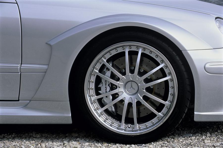 Колеса Mercedes-Benz CLK-Class AMG DTM Cabriolet (A209) 2006 года  (фото 48 из 58)